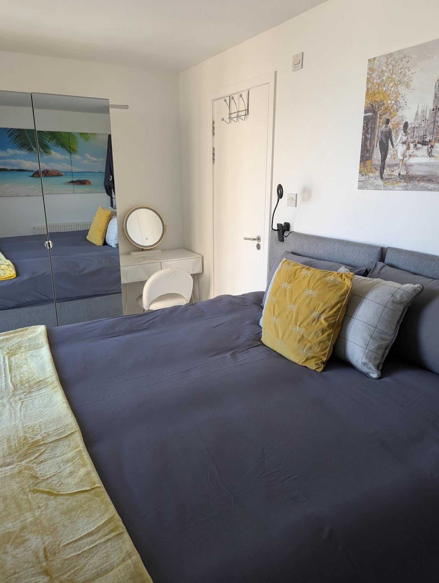 Glasgow City Centre Waterfront Apartment ภายนอก รูปภาพ